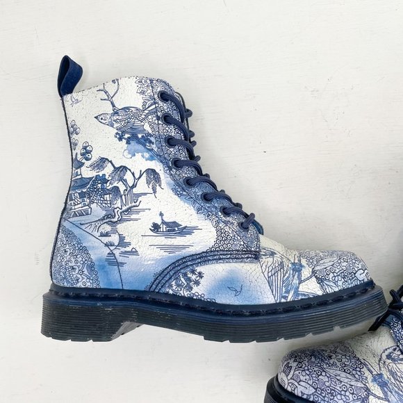 Dr. Martens 1460 Pascal Willow Cristal Blue & White Lace Up Boots Women's Size 6 - Picture 8 of 12